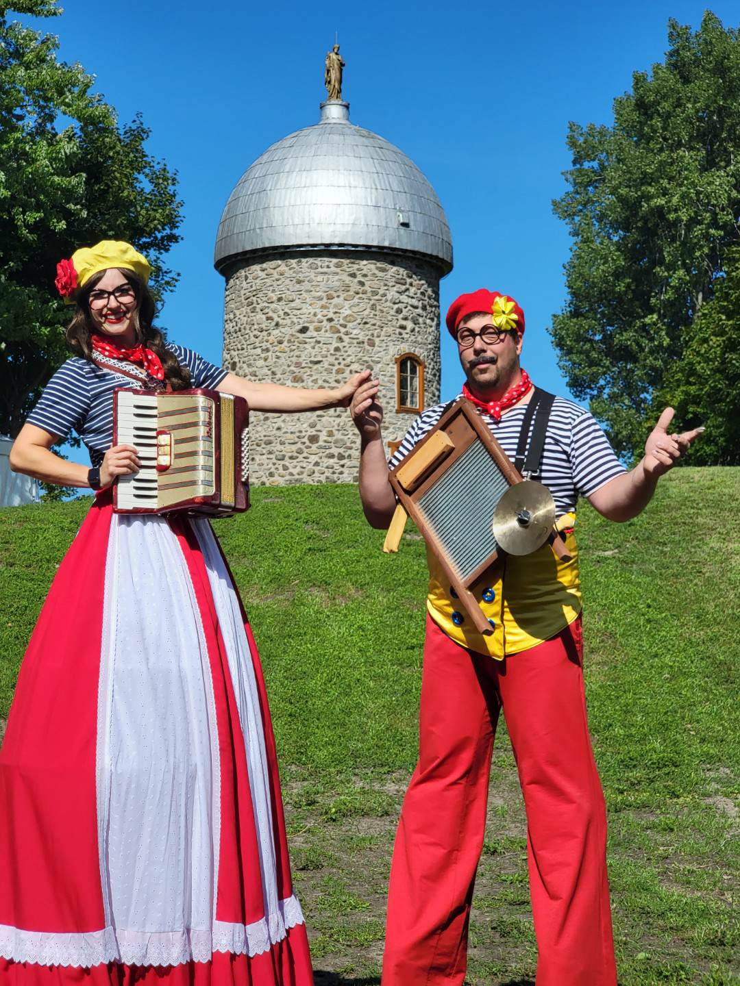 Les Chansonniers DuMoulin