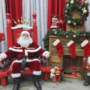 Trône et décor de Noël